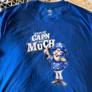 Yall 🧢 too much shirt